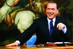 “Ngôi sao nhạc rock” Silvio Berlusconi 